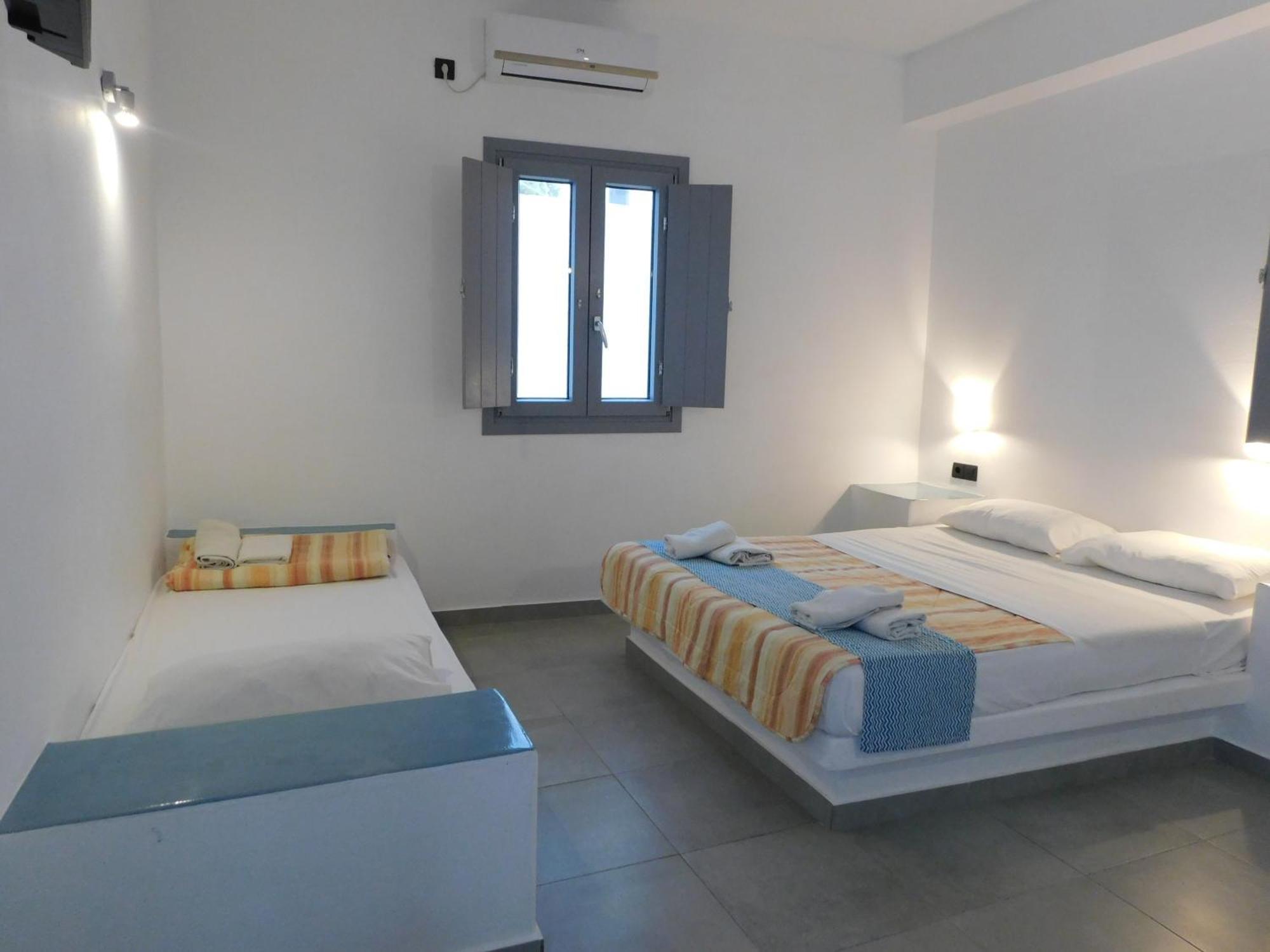 Perissa Centrale Rooms 外观 照片